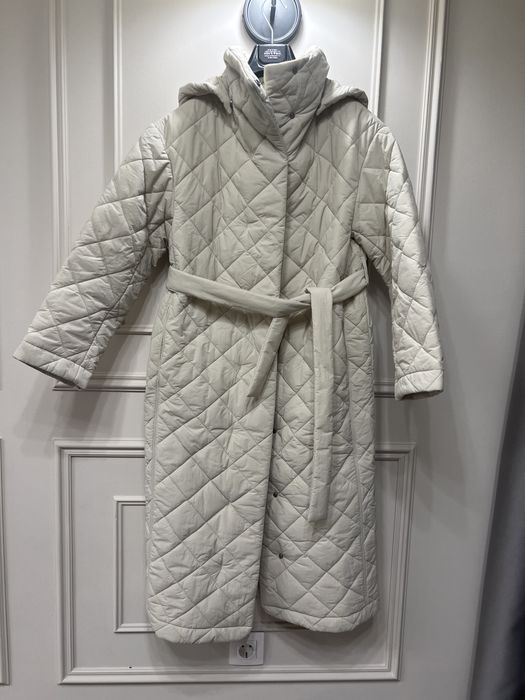 Куртка стеганная от бренда Zara