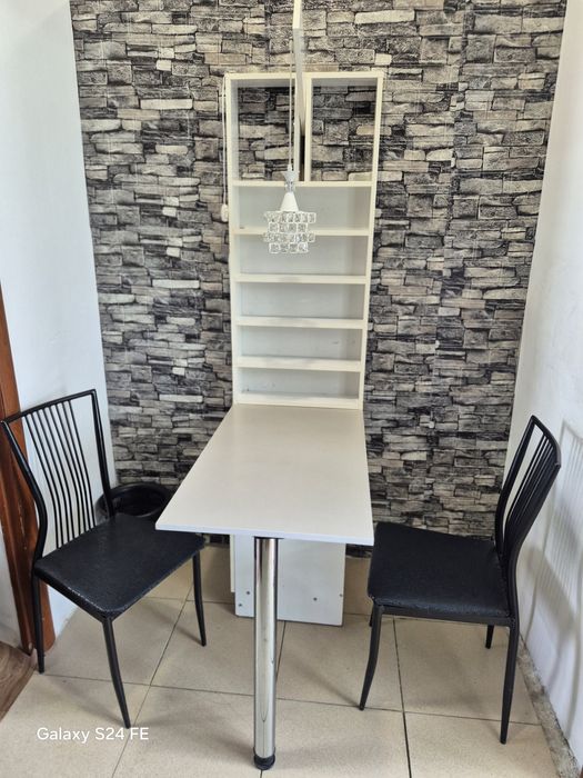 Маникюр стол сатылады