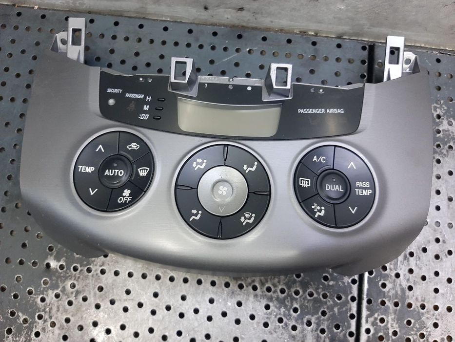 panou comanda clima ac toyota rav-4 3 2008 55900-42240