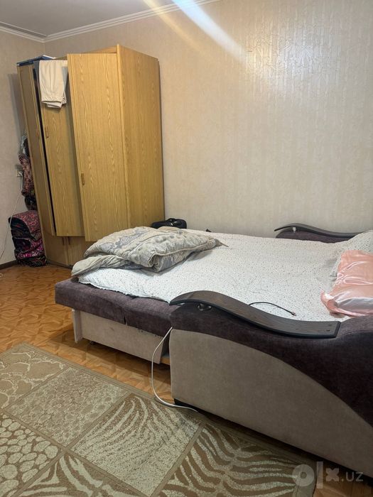 Сдаётся место в уютной квартире рядом с метро Буюк Ипак Йўли безмаклер