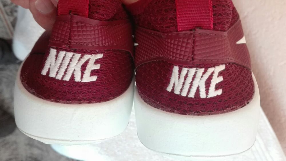 Adidași Nike nr 40