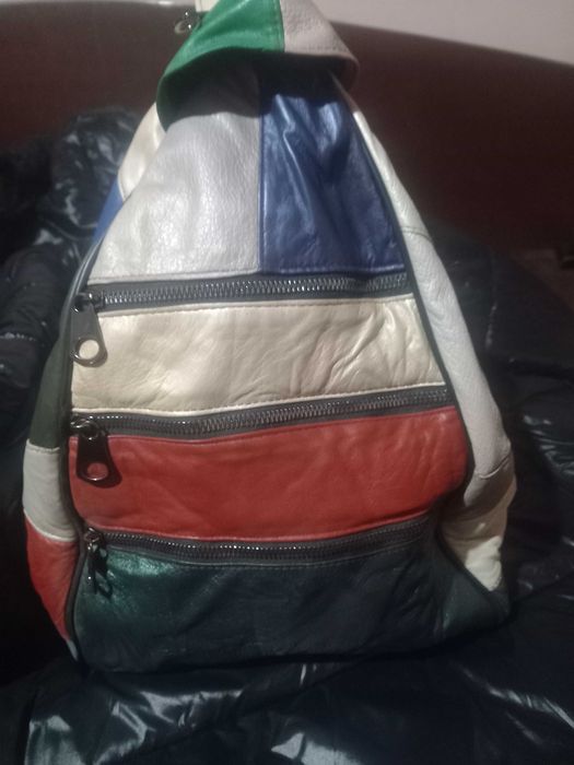 Кожена раница-чанта