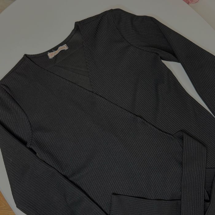 Платье лапша на запах — чёрное