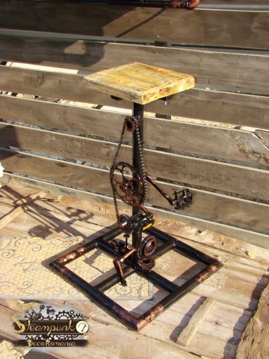Scaun de bar ciclsti.Stil industrial, steampunk ,hand made.DEOSEBIT!!