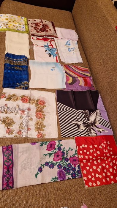 Срочно продаются платки ,шарфы