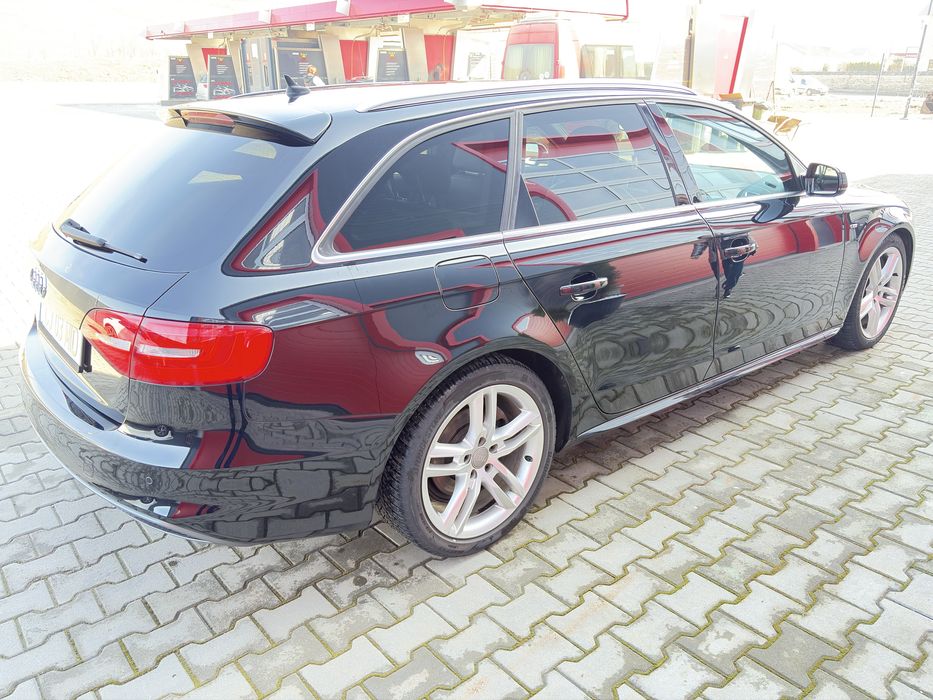 Audi A4 Vând Audi a4 S LINE b8.5,(2014) cutie automată multitronic.