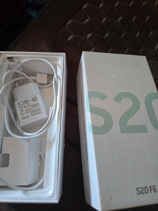 Телефон сатылады