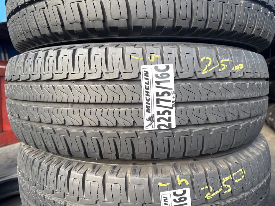 225/75/16C Michelin M+S