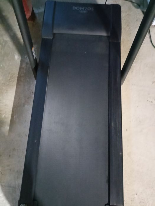 Vand banda de alergat preț 1600 neg