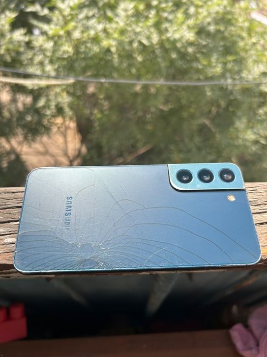Samsung Galaxy S22 8/256 ГБ