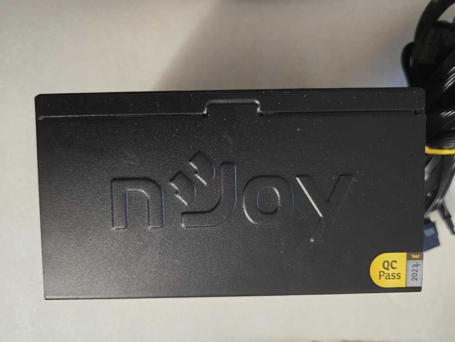 Sursa PC nJoy Nexo 850, 850W, 80+ Gold, DC-DC, PFC Activ - poze reale