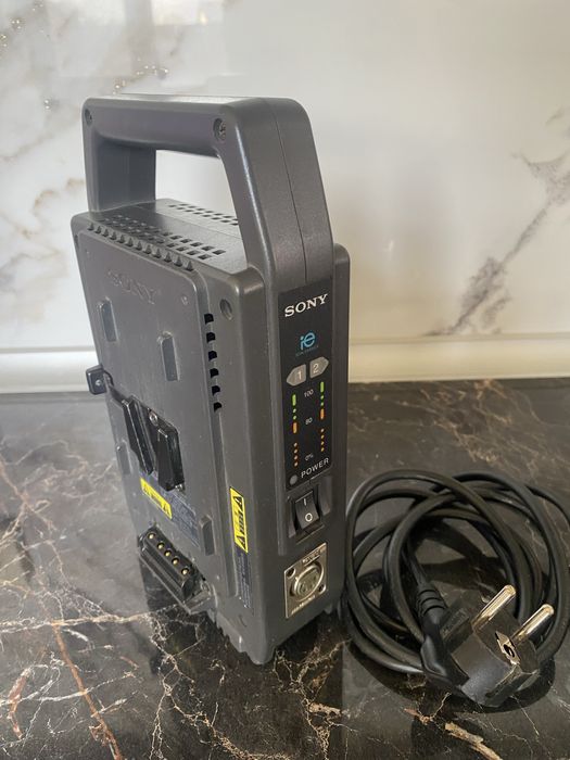 V Mount sony батарейки с зарядкой