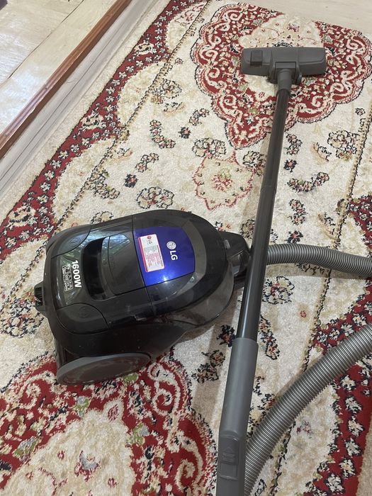 Пылесос на запчасти