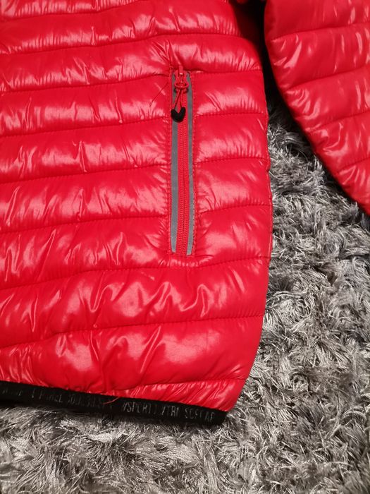 Vand geaca primavara baieti 12-13 ani, Reserved