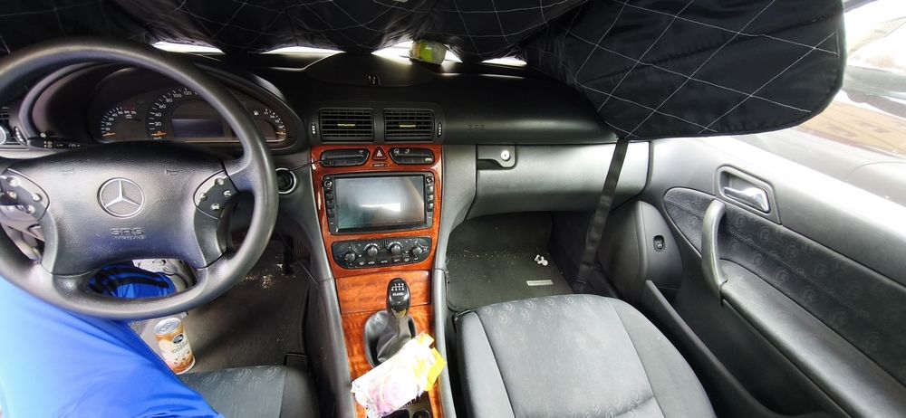 MERCEDES-BENZ C-Class 2004 — imagine 2