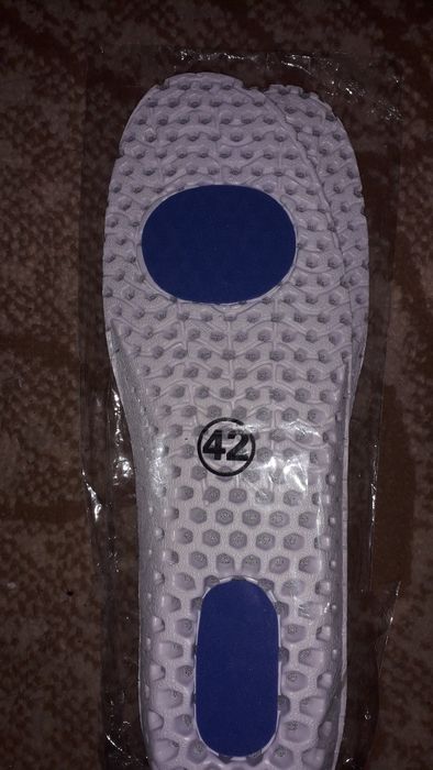 стельки ортопедические.кожа