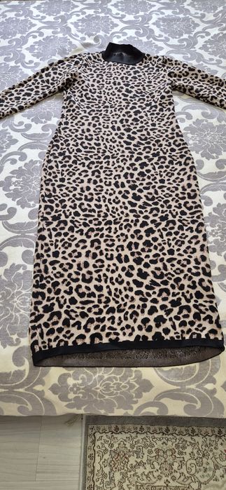 Трикотажные платье