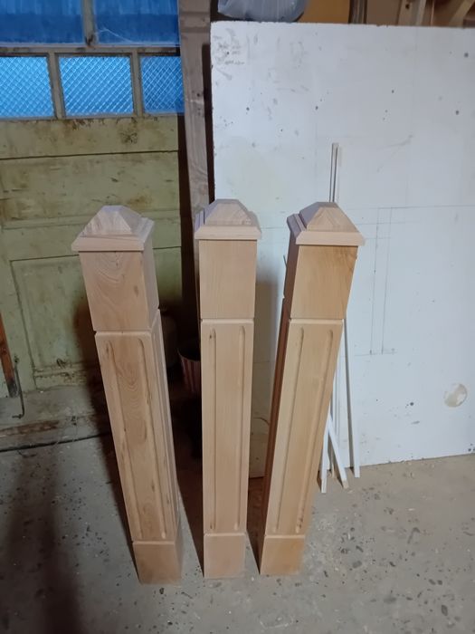 Balustri de lemn