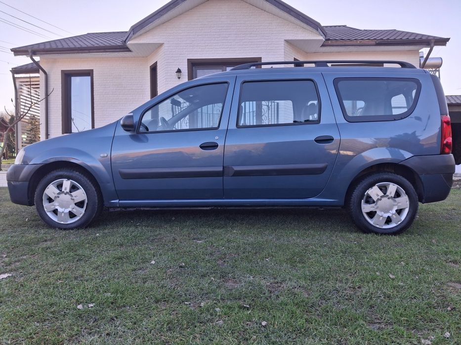 Dacia Logan Mcv Laureate 1.6 benzina + Gaz