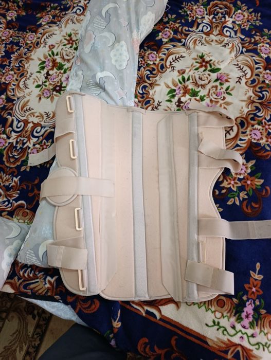 Корсет фиксатор для колена