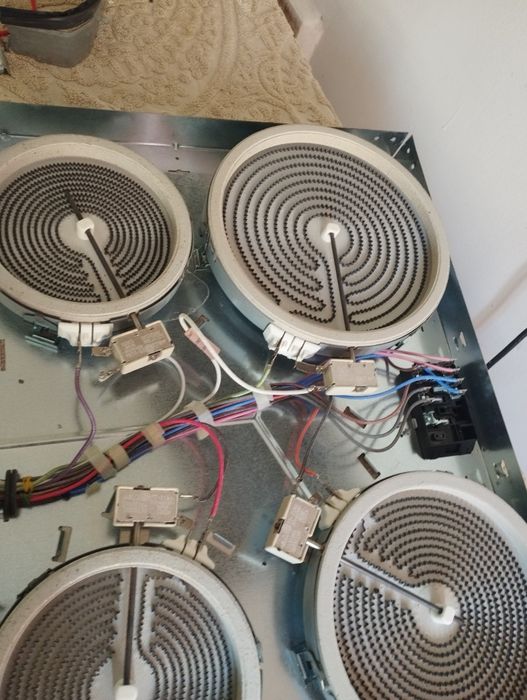 Продам конфорки на стелокерамической плиту