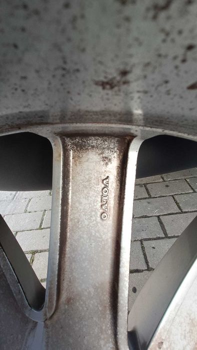 Vand jante cu cauciucuri Michelin pt. Volvo 235/55/19