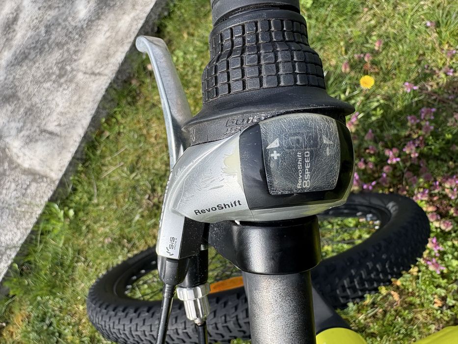 Vand bicigleta Scott Scale