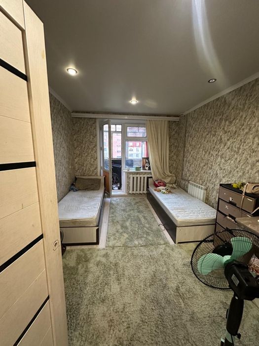 Продается 3х-комн.кв на 8 микрорайоне