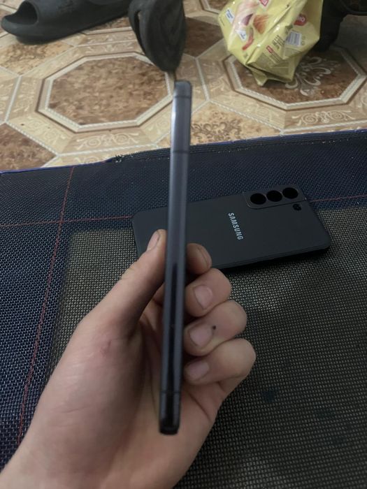 Samsung S22 продам ИДЕАЛ!