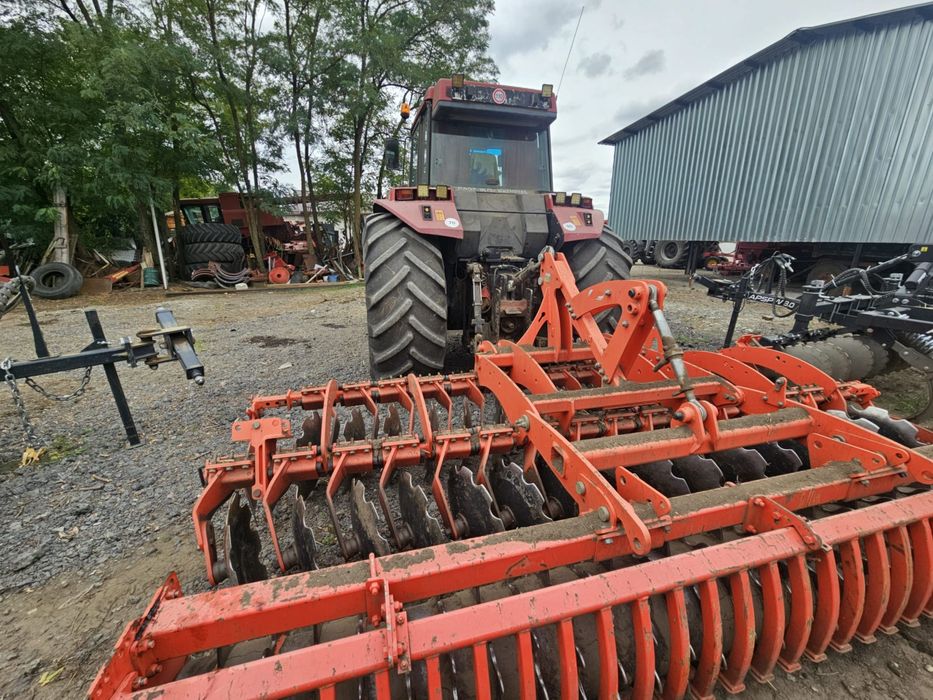 Tractor Case Magnum 7130 + semanatoare Nina 400 + terradisc Valoce