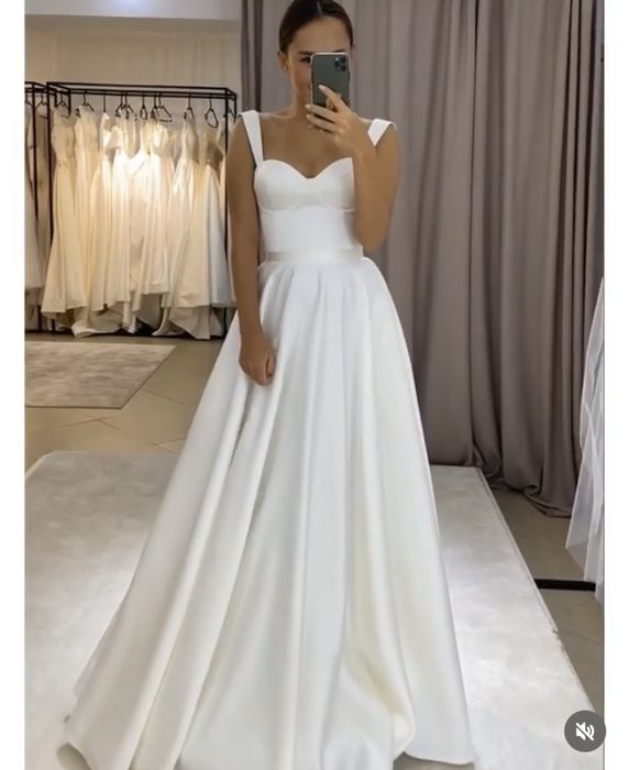 Свадебное платье