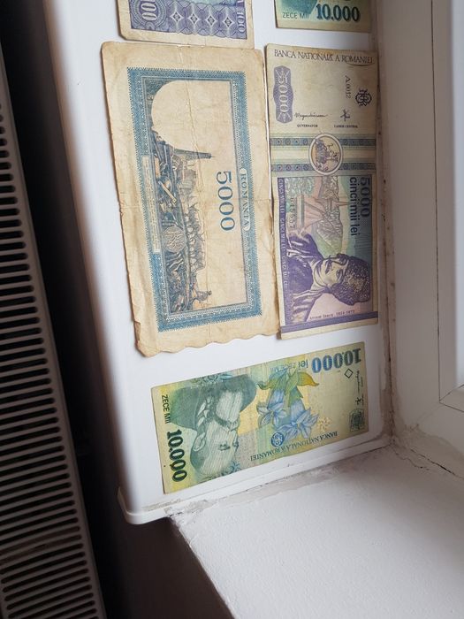 Bani vechi foarte rare