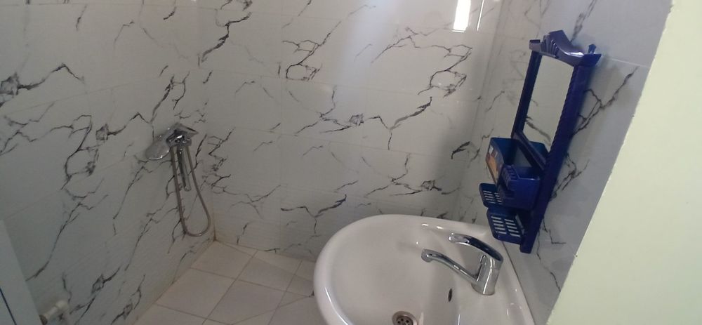 Sergeli. 4 chi bekat. Yangi hayot metrosi tomonida.