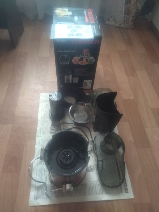 Соковыжималка Bosch BS-2001