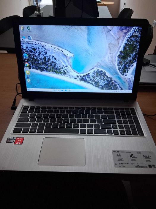 Лаптоп Asus VivoBook X540Y