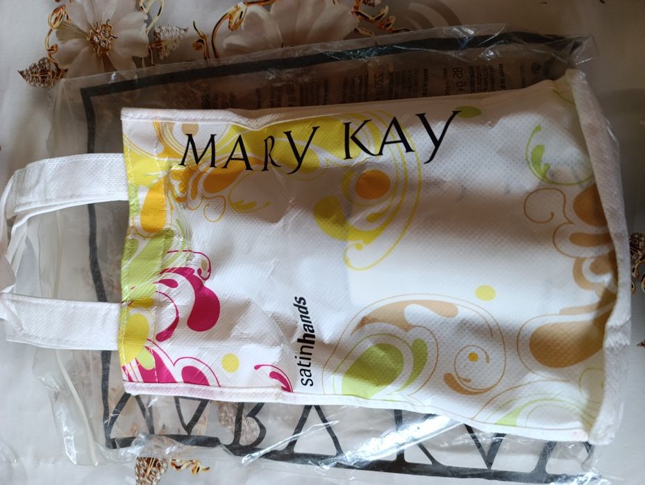 Mary Kay, Женская косметика.