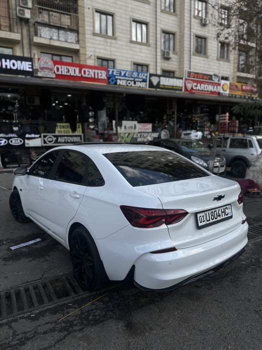 Monza spoler sifatlisi