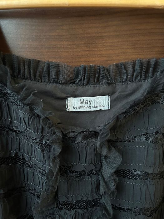 Черна дантелена риза