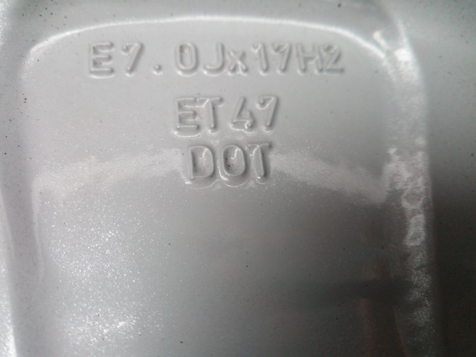 Jante originale Audi A4, TT/TTS(FV) C8, 17" cu anvelope de iarnă