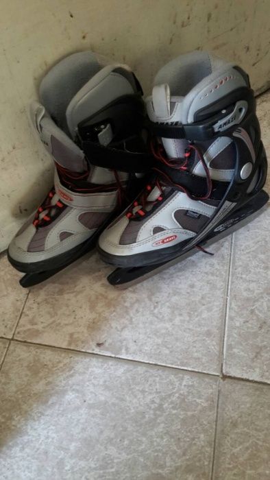 Ролери и кънки за лед