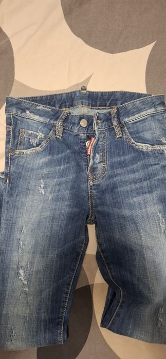 Женски дънки Dsquared 2