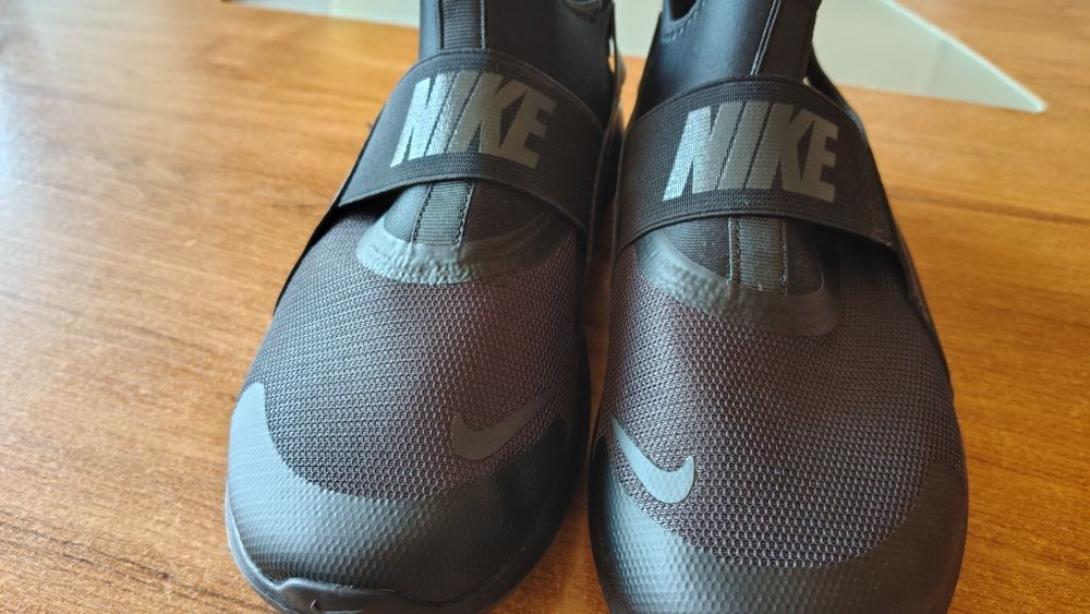 Маратонки Nike чисто нови