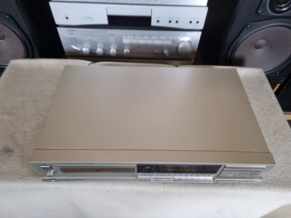 Cd Player Technics Sl-P222A. Defect. Pt Reconditionat sau Piese.