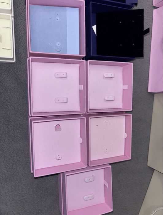 Кутии и пликчета за бижута SWAROVSKI