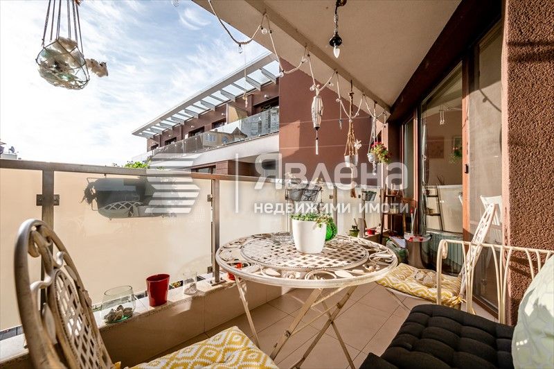 Продава се Тристаен апартамент в София, Младост 2 - 120 кв.м за 3292 €/кв.м - Снимка #5