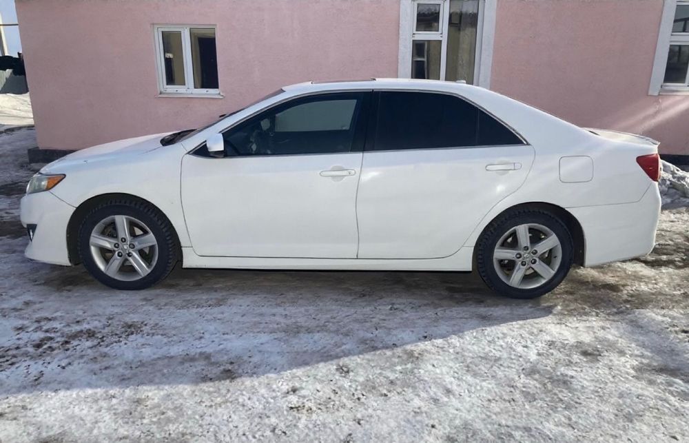 Продам машина Тайота Камри