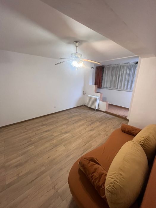 De inchiriat ap 3 camere Iosia