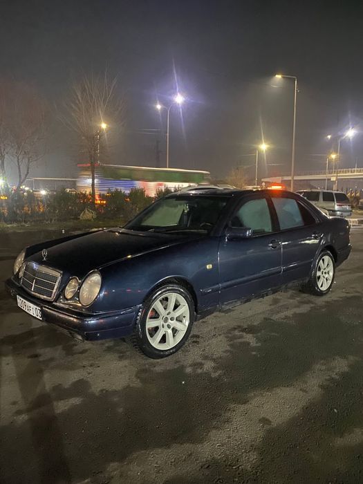 Мерседес 210 срочно