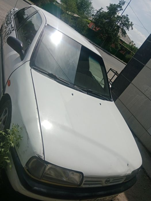 Продам машину, Нисан примера  Р10 автомат