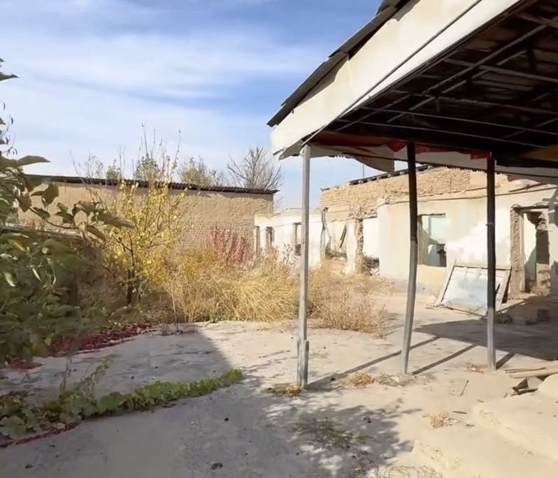 Земельный участок